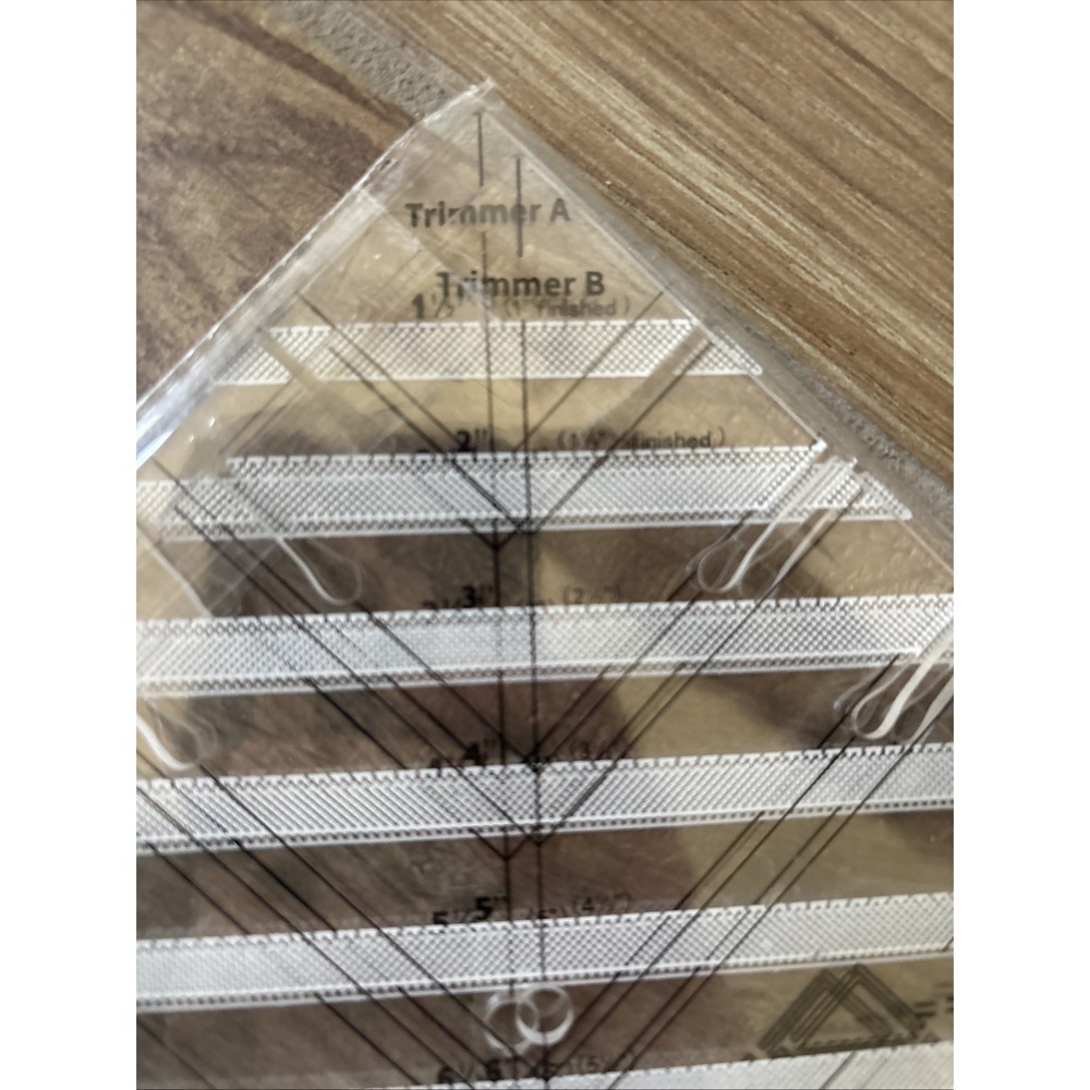 EZ Quilting Tri Tool Ruler - 2 Triangular Shaped Tools - Picture 2 of 4
